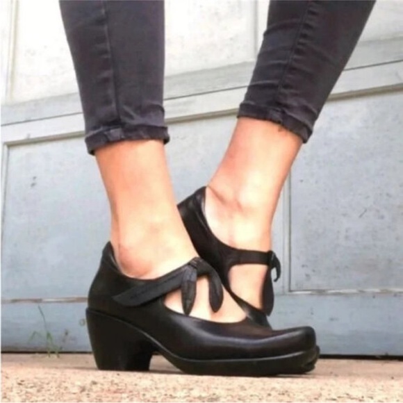 Naot Pleasure Mary Jane Heels - Picture 1 of 7